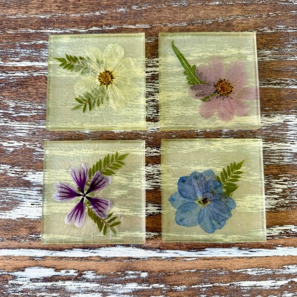 Other - Dried Flowers Resin Drink Coasters Set of 4 House Housewarming Table Gift
